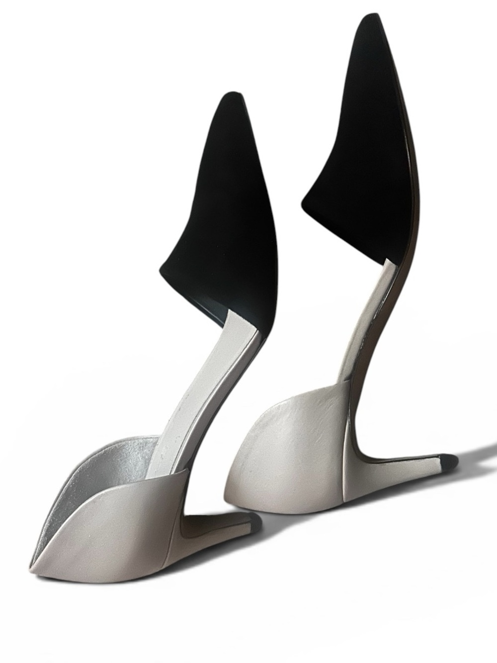 Vince Two-Tone Pointed D'Orsay Pumps - Black & Beige - Picture 7 of 9